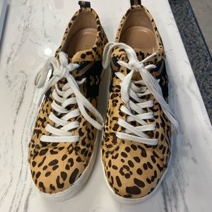 Jack Rogers sneakers